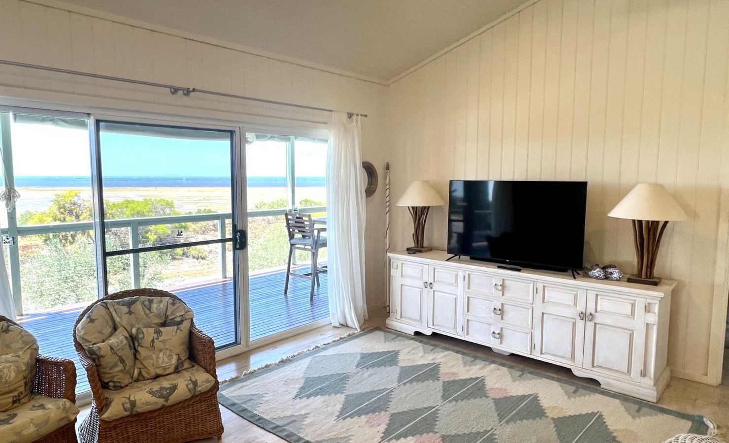 Pine Lodge Yorke Peninsula holiday & bookings