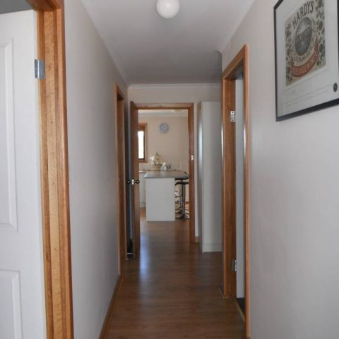 Hurtles_24 July 2012_22