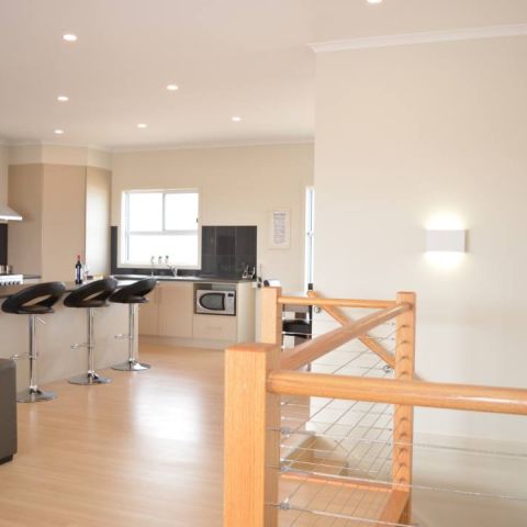 Ocean Swell_21 April 2015_05