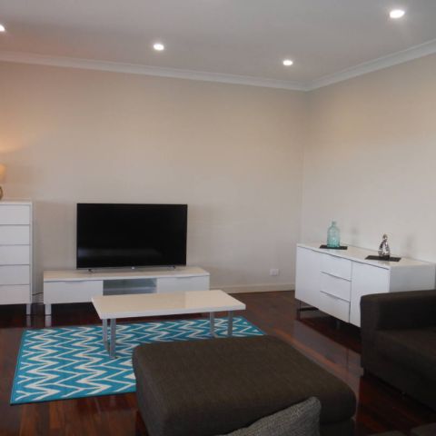 Stately Waters_4 Dec 2015_