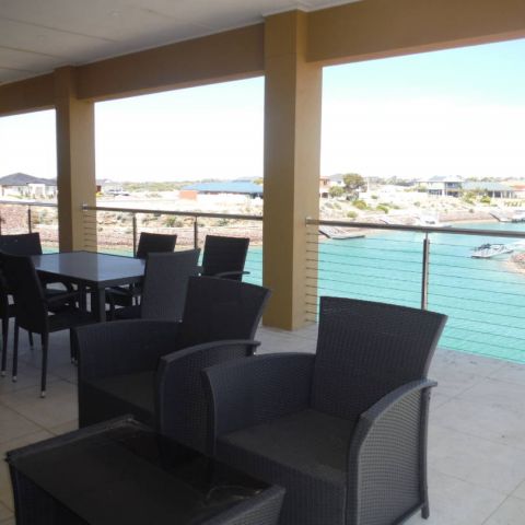 Stately Waters_4 Dec 2015_ (9)